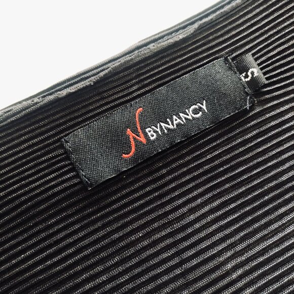 N By Nancy Short Sleeve Black Mini Dress Embossed Decorative Detail Size S - Picture 7 of 7